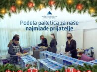 Podela paketića za naše najmlađe prijatelje